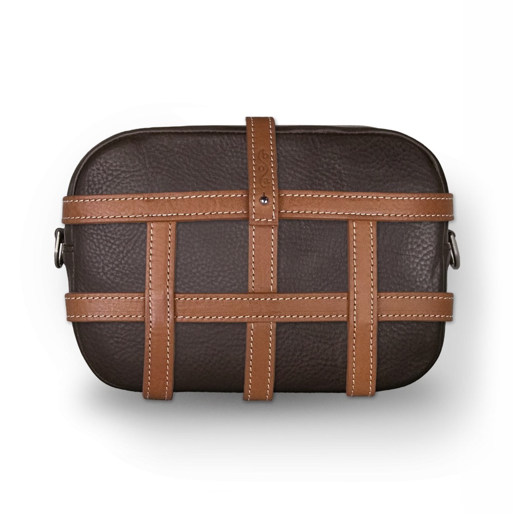 Cage bag, Pochette cuir brun cage cuir cognac